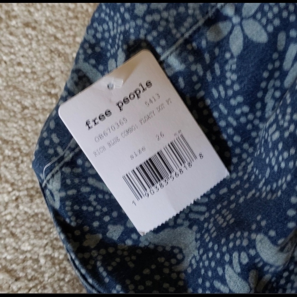 FREE PEOPLE NWT FLOAT ON - Picture 2 of 3